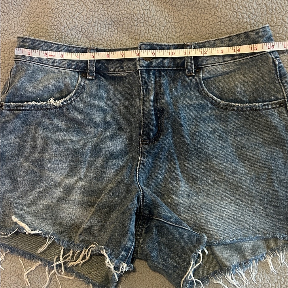 BDG Urban Outfitter’s Women's 30 A-Line Denim Short Blue 100% Cotton Inseam 4” - Picture 4 of 6